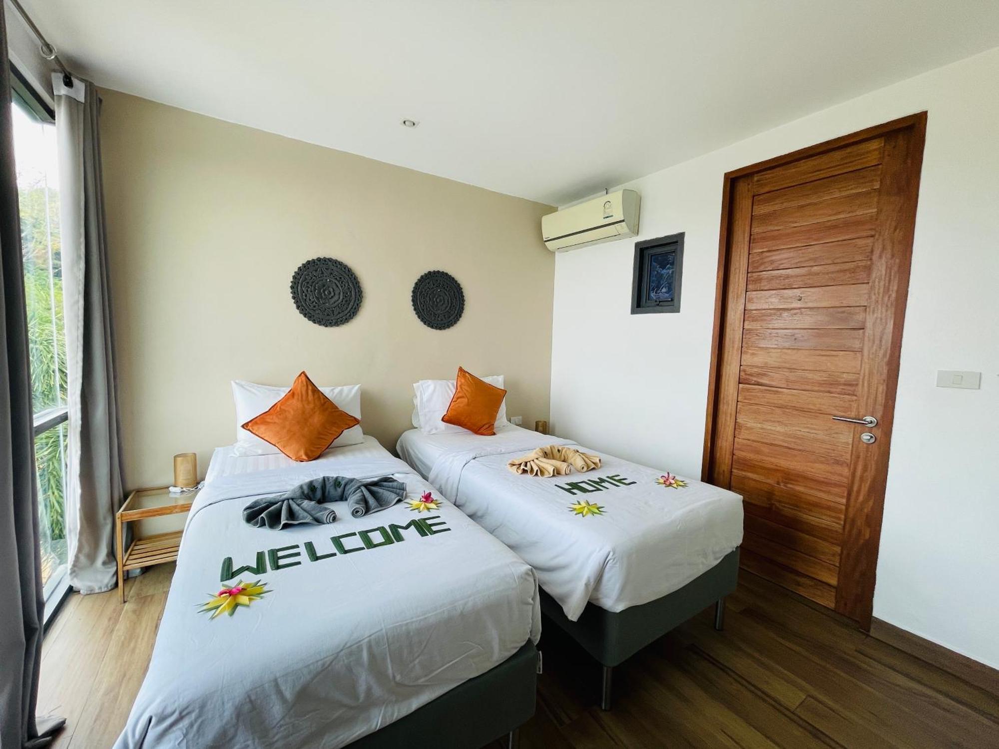 Baan Saint-Tropez Seaview Villas Kata Beach Exterior foto