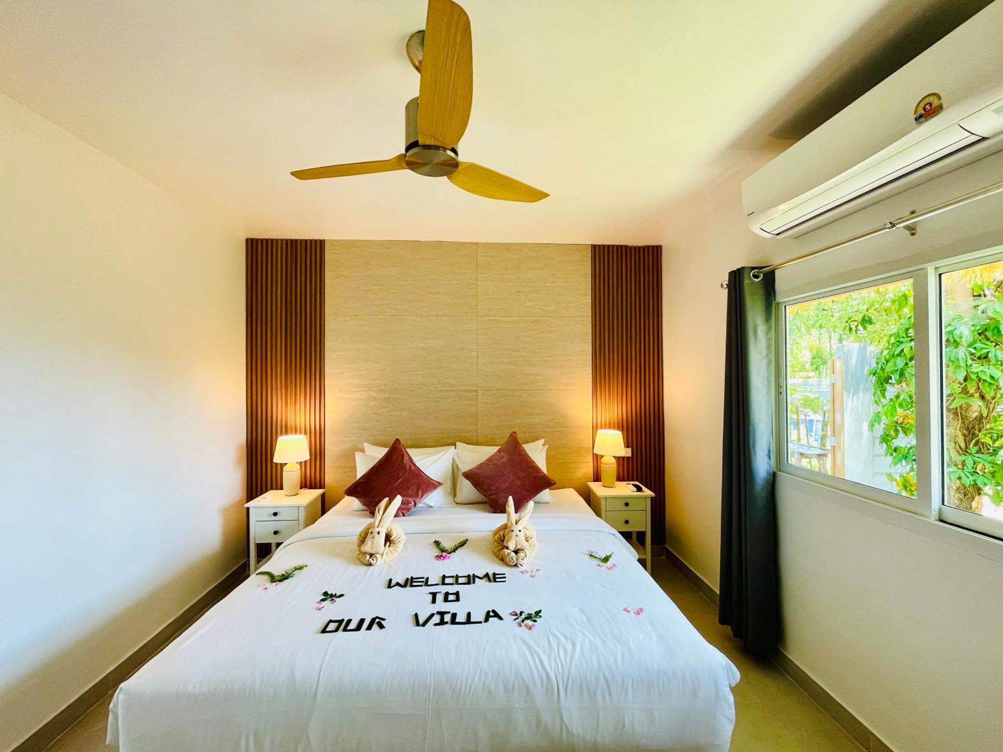 Baan Saint-Tropez Seaview Villas Kata Beach Exterior foto