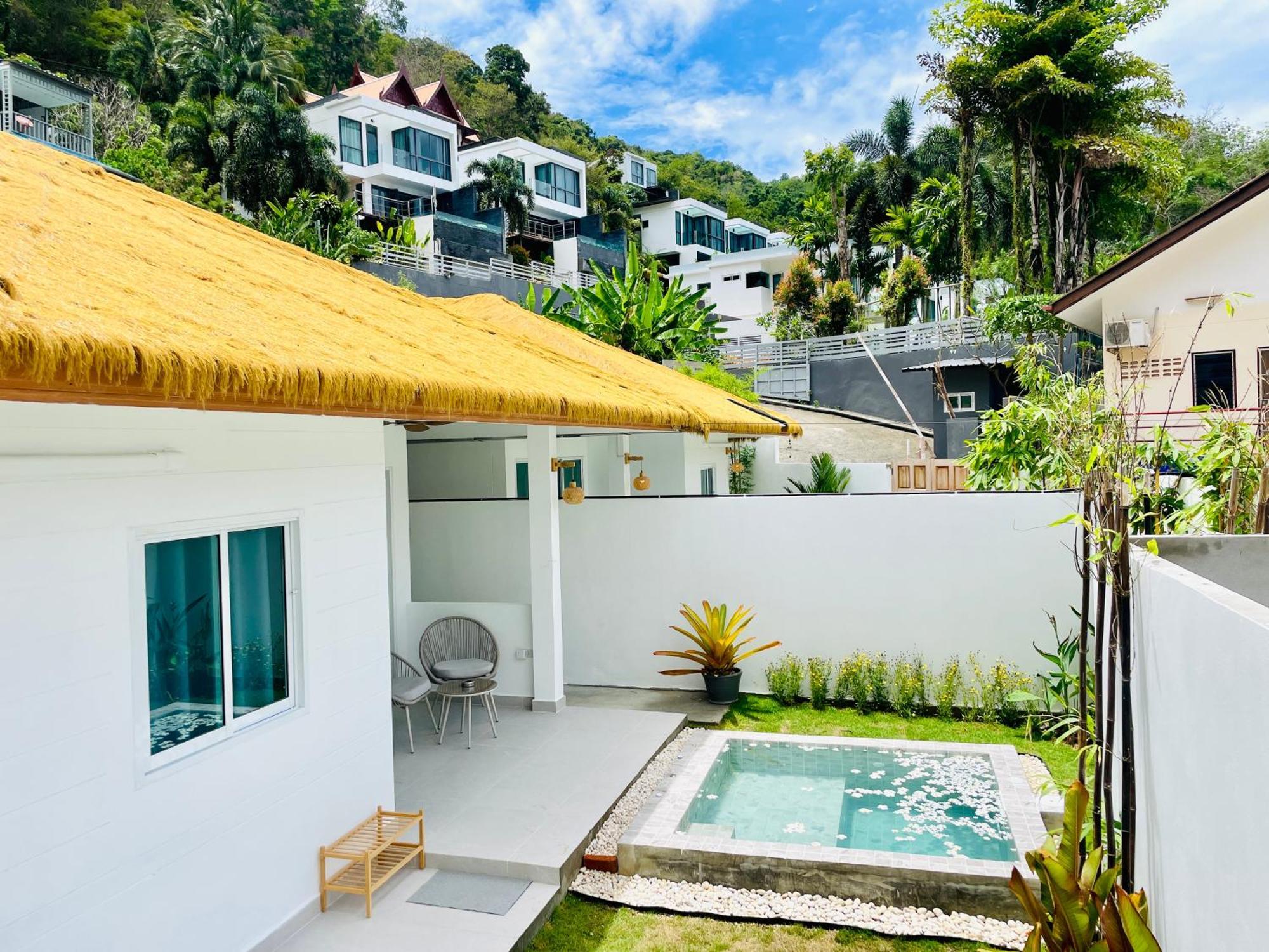 Baan Saint-Tropez Seaview Villas Kata Beach Exterior foto